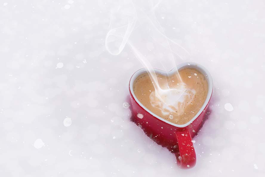valentines-day-情人节那天 情人节 爱 咖啡 心杯 雪 冬天 蒸杯 浪漫 高清摄影大图