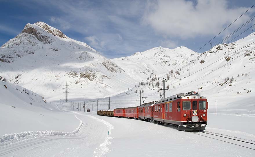 railway-铁路 贝尔铁路 Lagalb 贝尔尼纳 冬天 火车 电力机车 机车 雪 山区铁路 车辆