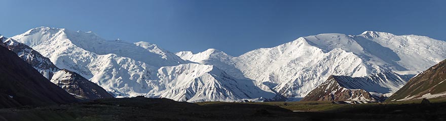 kyrgyzstan-吉 山 景观 性质 云 天空 冰川 雪 帕米尔 孤单 中亚 Transalai链